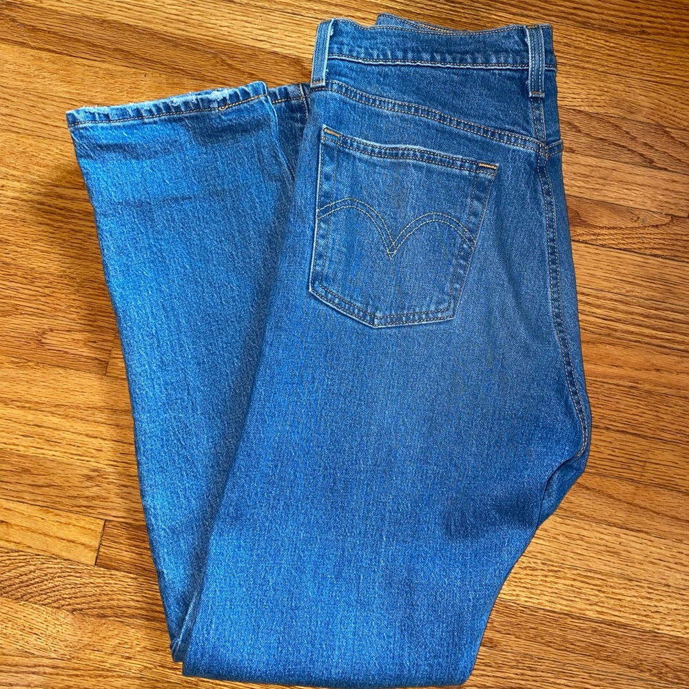 Medium wash 501 Levi’s